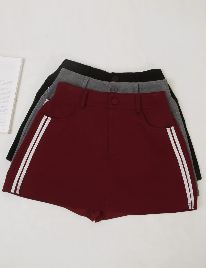 MUA! Space Cotton Back Elastic Plus Size Mini Skirt (With Pants)