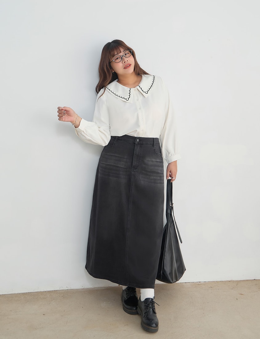 Apple-Shaped Friendly! Perfect Fit Back Slit Plus Size Denim Maxi Skirt