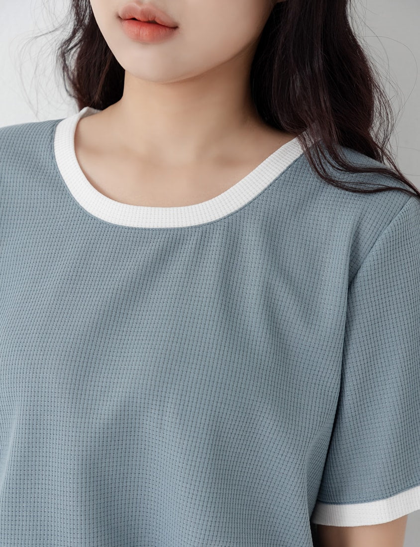 Colorblock Waffle Heart Embroidery Plus Size Top