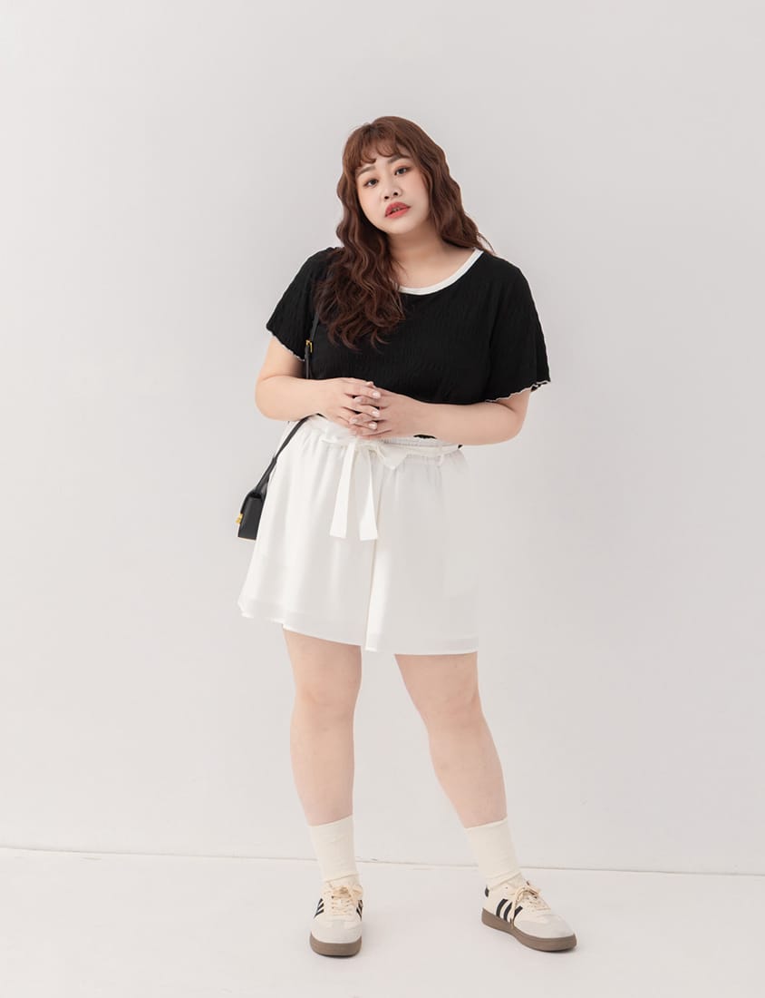 Floral Ruffled Elastic Waist Flowy Plus Size Mini Skort  (With Waist Tie)