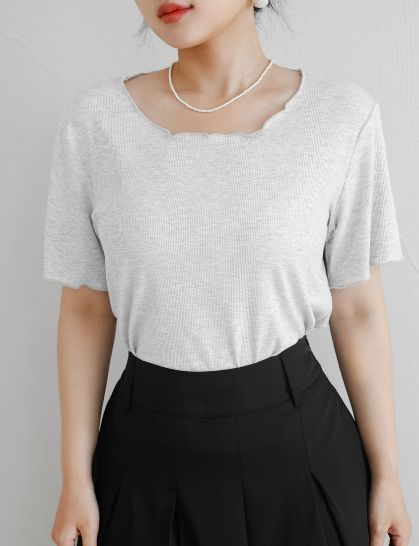MISS. Versatile Wavy Edge Textured Plus Size Ribbed Top