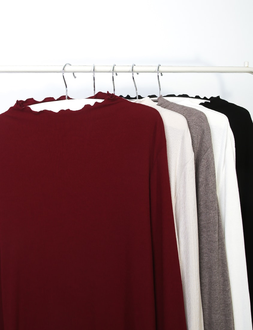 Classic Soft Ribbed Lettuce Edge Plus Size Top