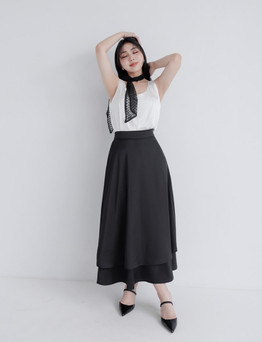 MISS. Fairy Double Layered Back Elastic Glossy Plus Size Maxi Skirt