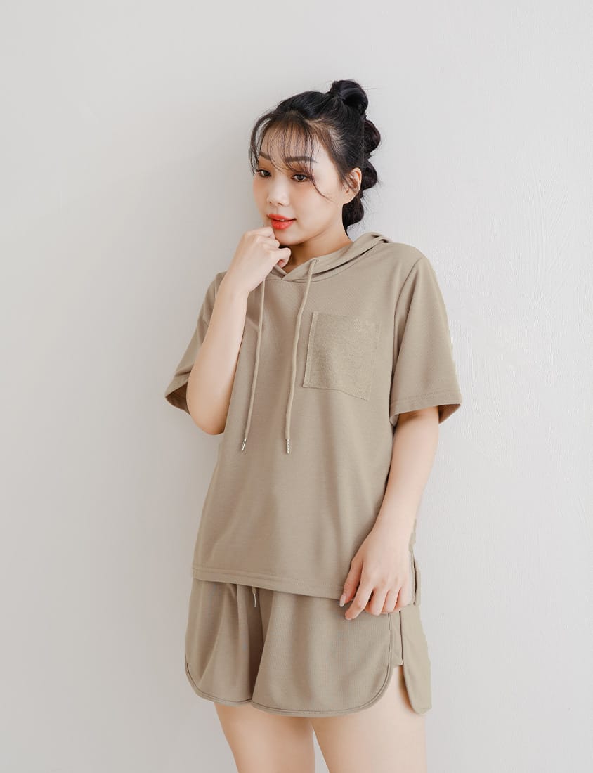 MISS. Casual Slit Drawstring Plus Size Shorts