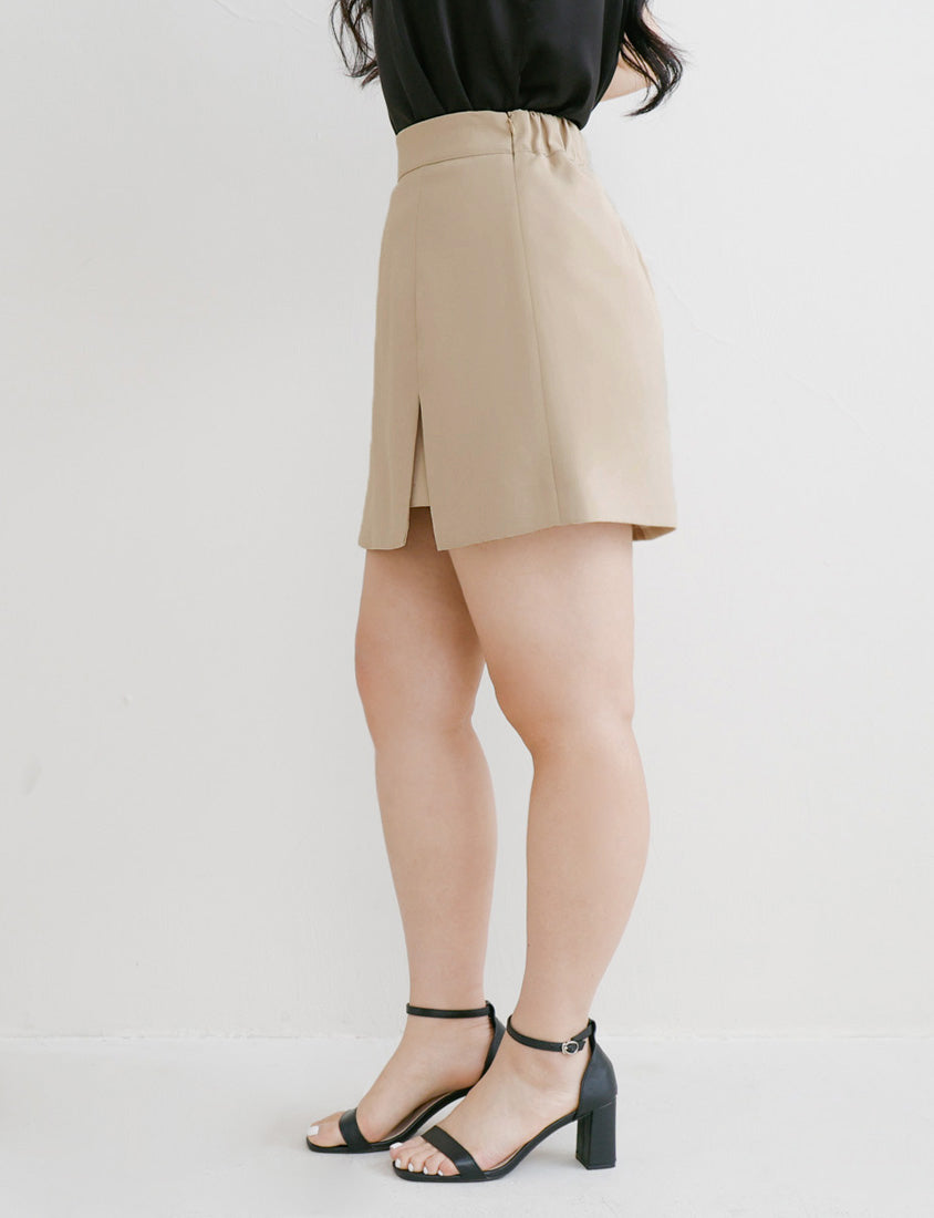 MISS. Structured Lightweight A-line Slit Plus Size Tailored Skirt (With Short)