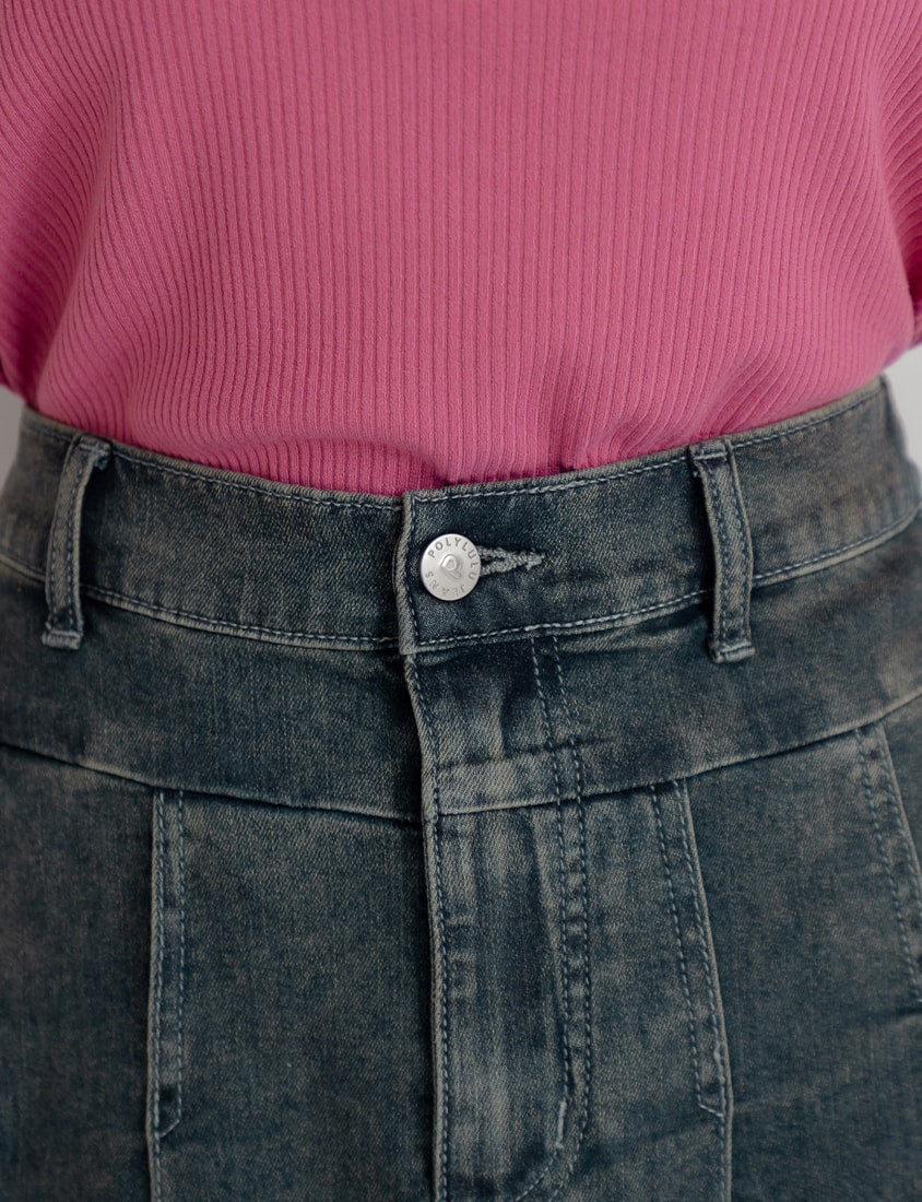 MUA! Sweet & Hot Denim Pleated Plus Size Mini Skirt (with Inner Pants)