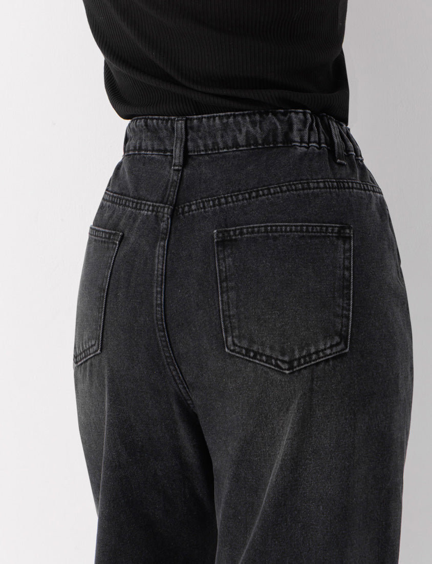 Pear-Shaped Friendly! Perfect Fit Plus Size Boyfriend Jeans