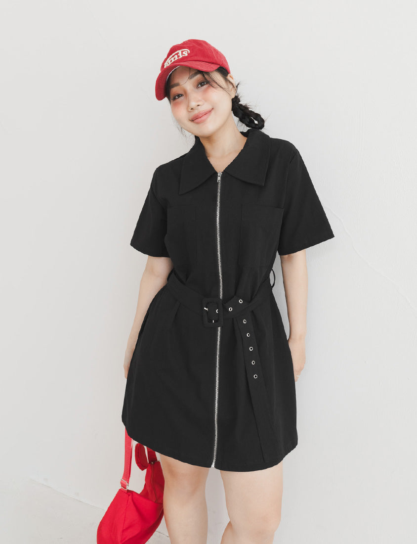 Casual Cargo Zip-Front Plus Size Mini Dress (With Belt)
