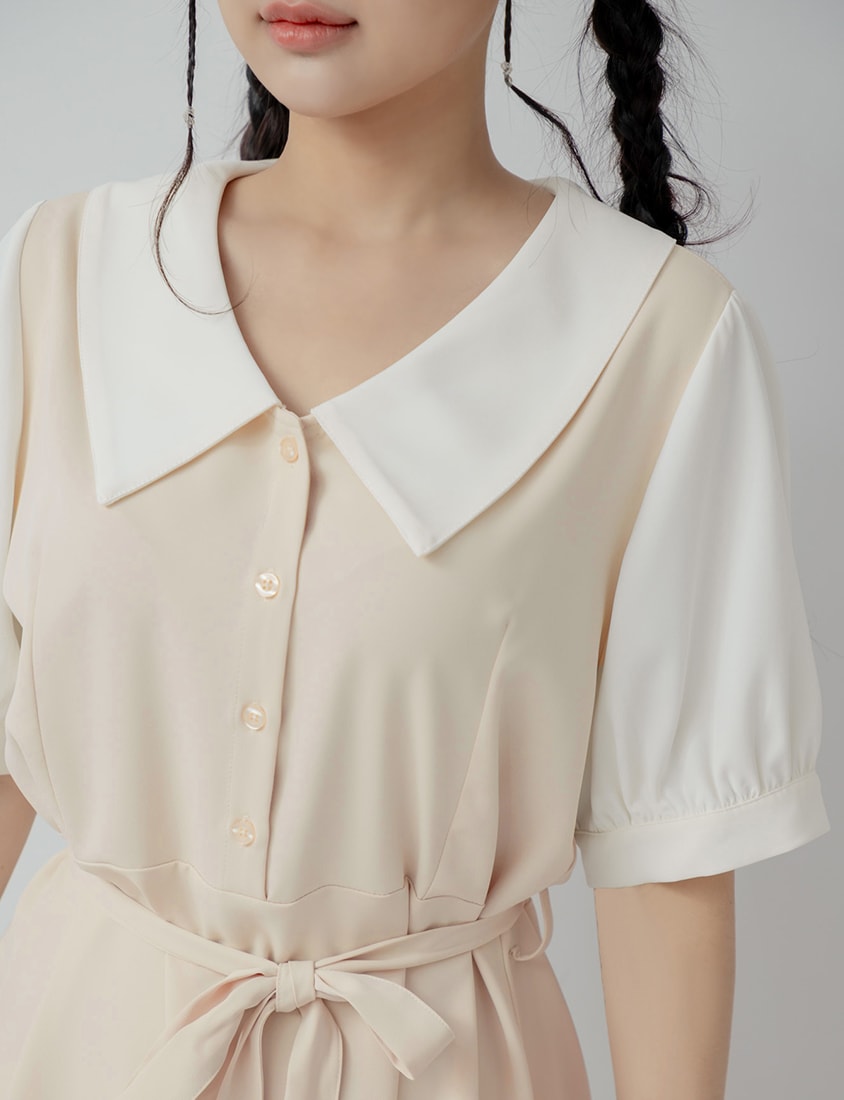 Layered-Look Contrast Collar Plus Size Mini Dress (with Belt)