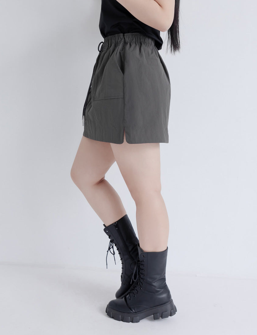 Unique PO’NYO Cargo Elastic Waist Plus Size Short Skirt (with Shorts)