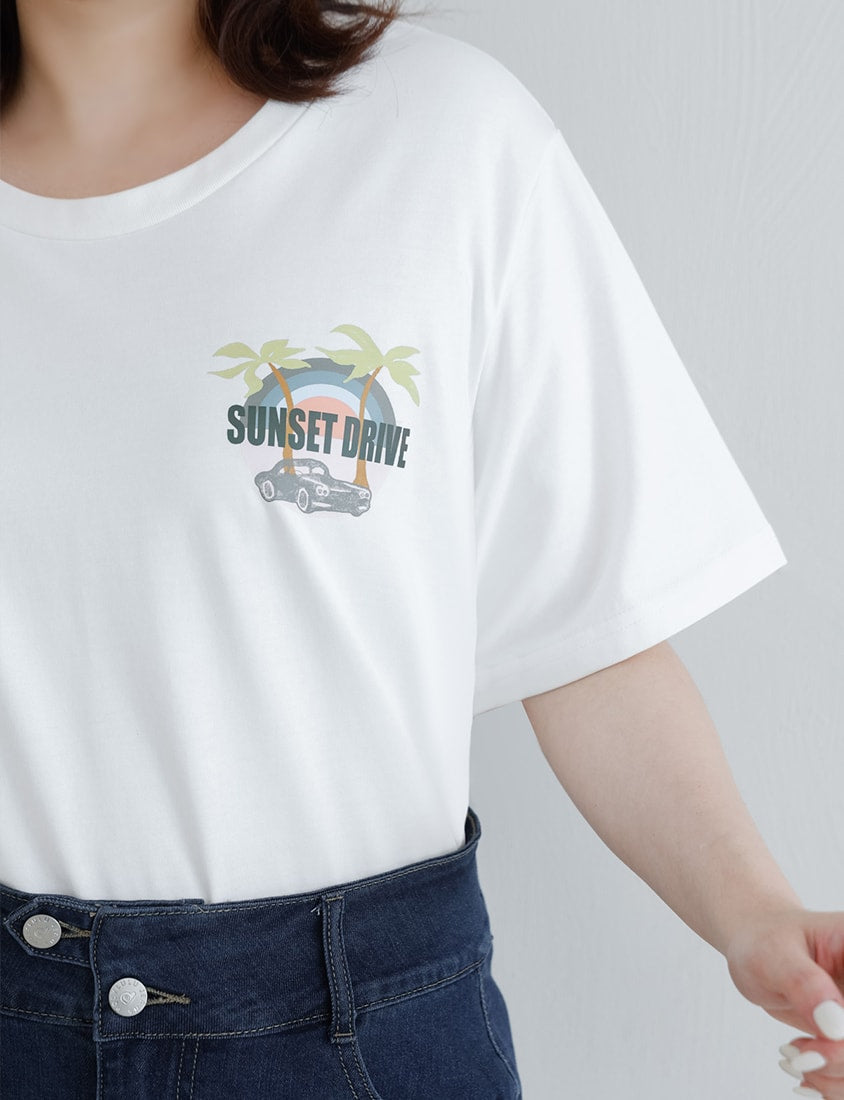 Summer Sunset Graphic Crewneck Plus Size Tee