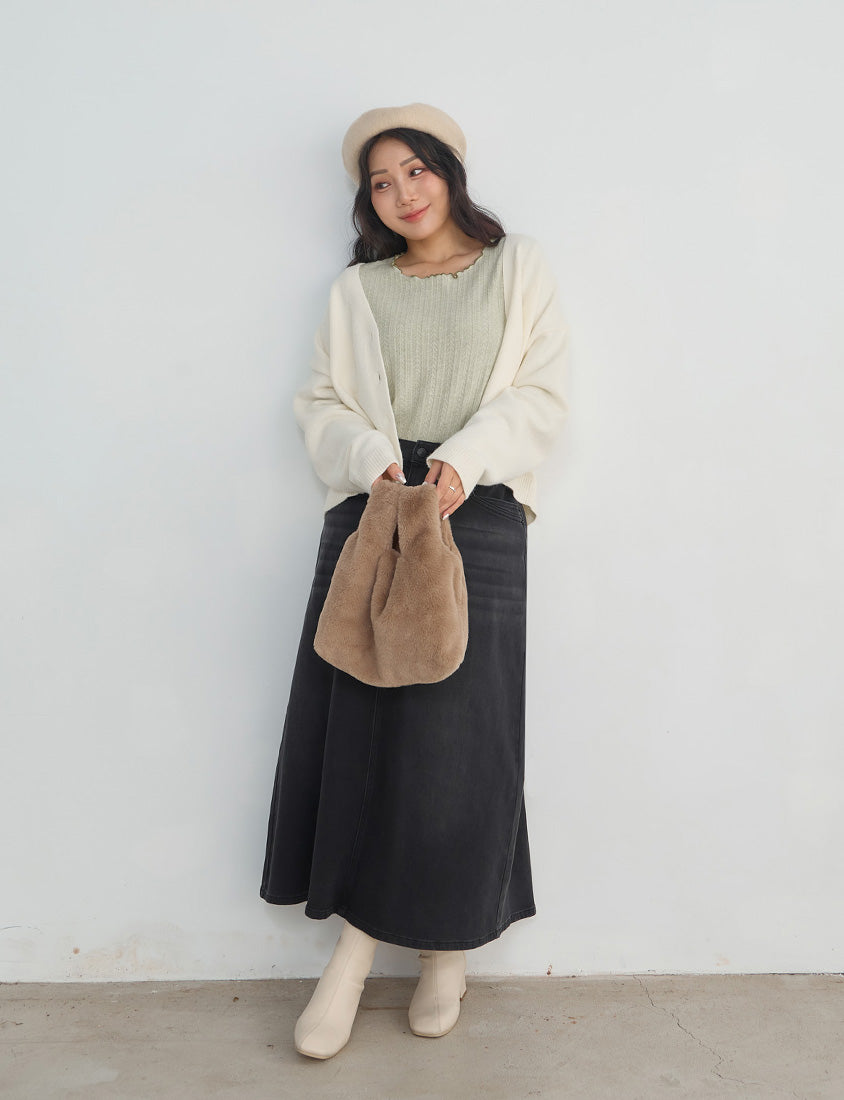 Classic V-Neck Multicolor Cropped Plus Size Knit Cardigan