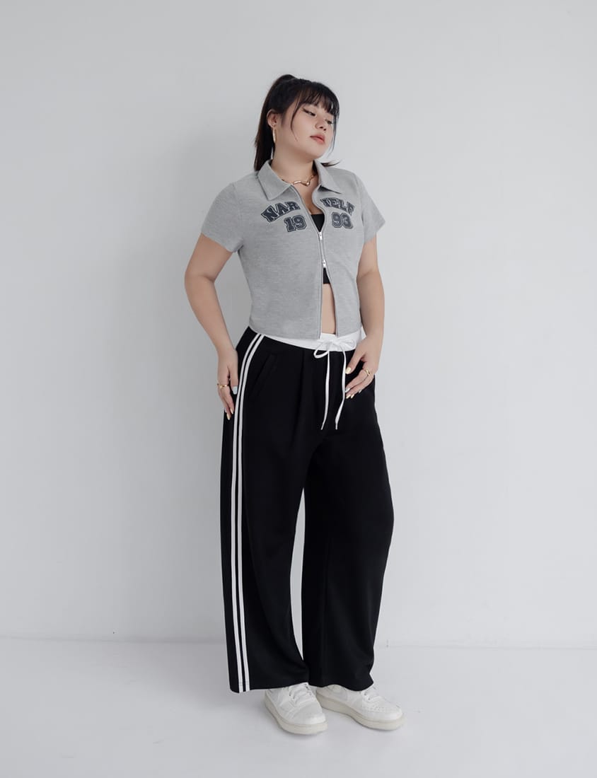 MUA! Double Zip Waffle Knit Plus Size Graphic Tee
