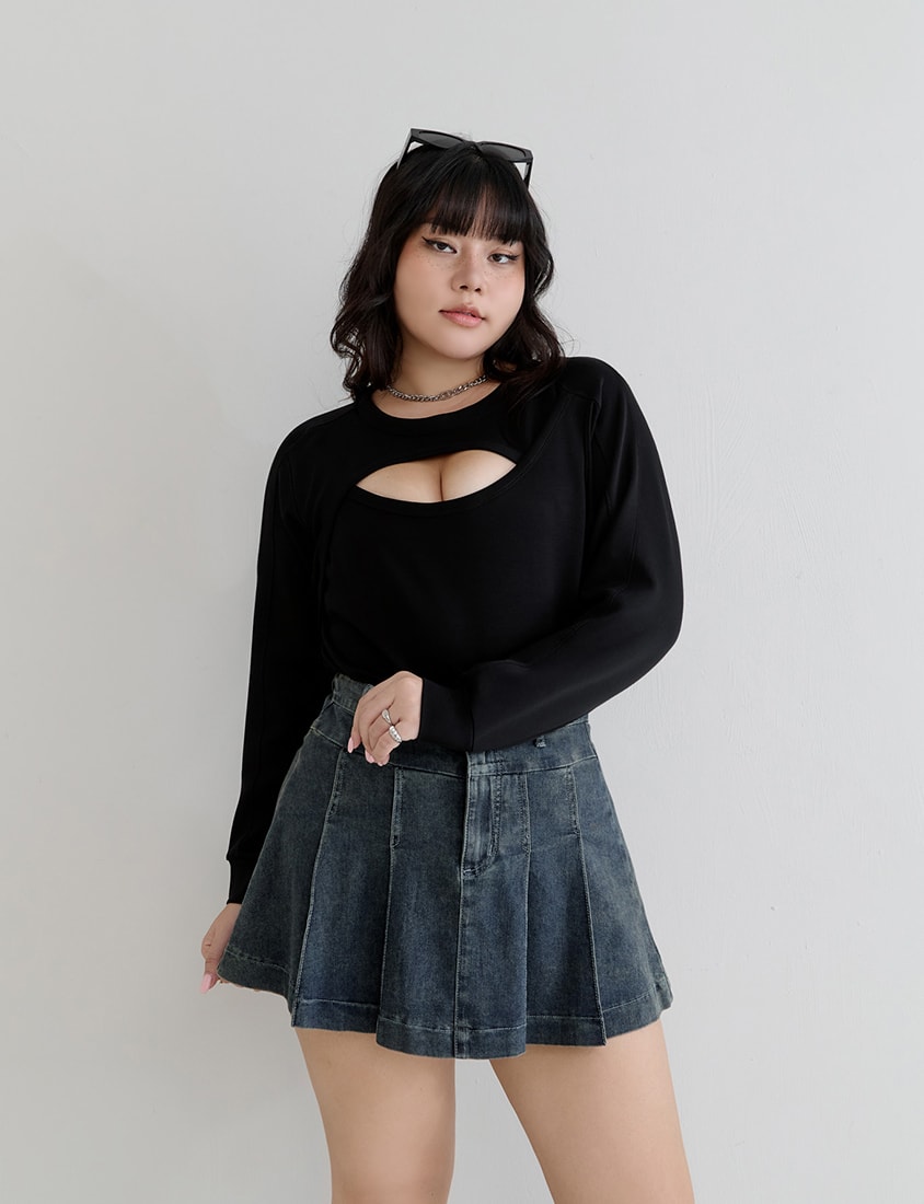 MUA! Cloud Cotton Front Cut-Out Plus Size Long Sleeve Top