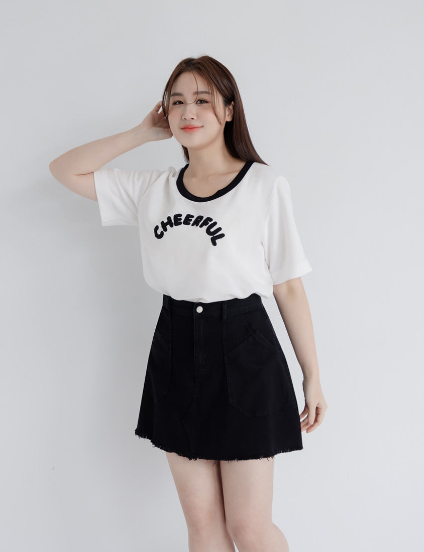 Pocket Twill Cotton Frayed Hem Plus Size Mini Skirt (With Inner Shorts)