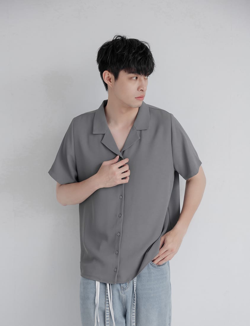 MISS. Silky Cool Oversize Cuban Collar Plus Size Shirt (Unisex)