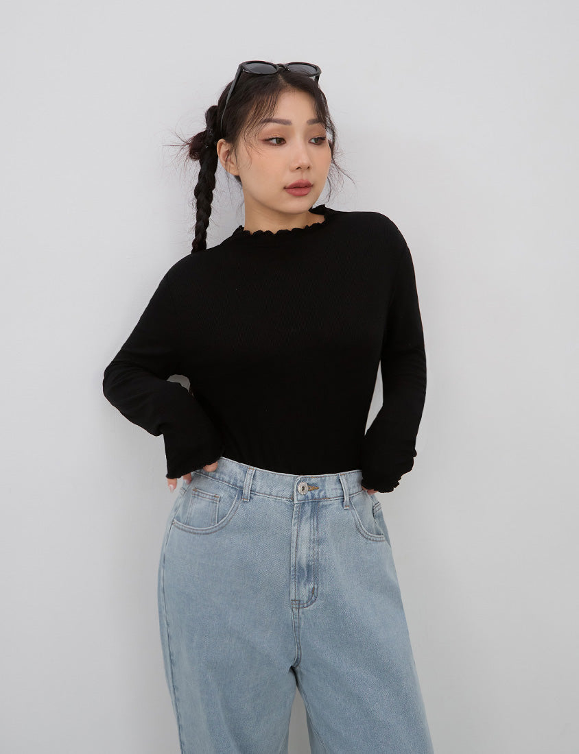 Classic Soft Ribbed Lettuce Edge Plus Size Top