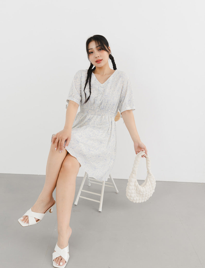 Heart Button Cuff Tie Plus Size Floral Mini Dress