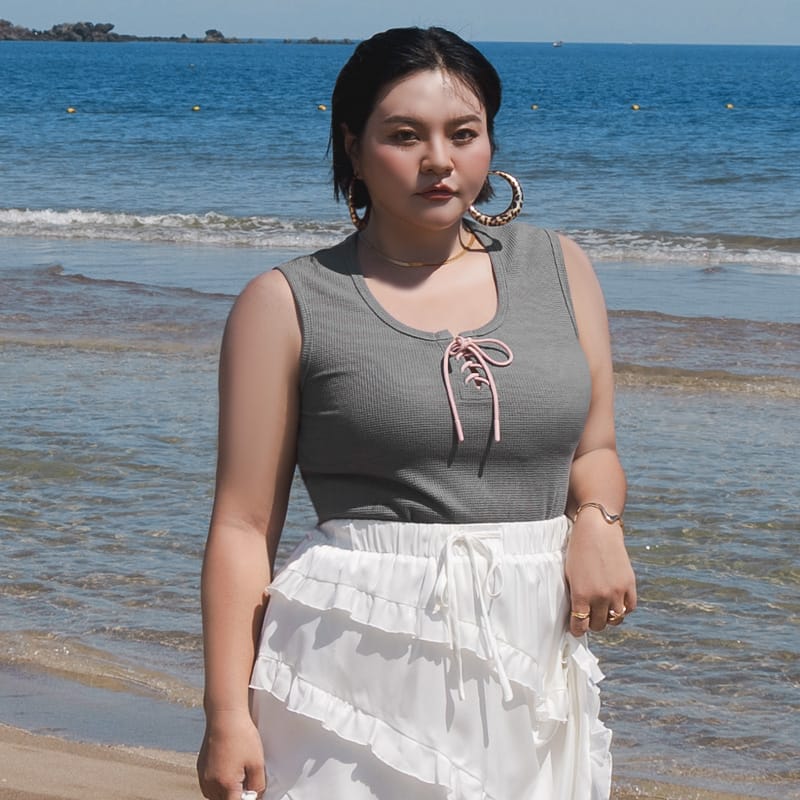 MUA! U-Neck Colorblock Wide-Strap Tie Plus Size Tank