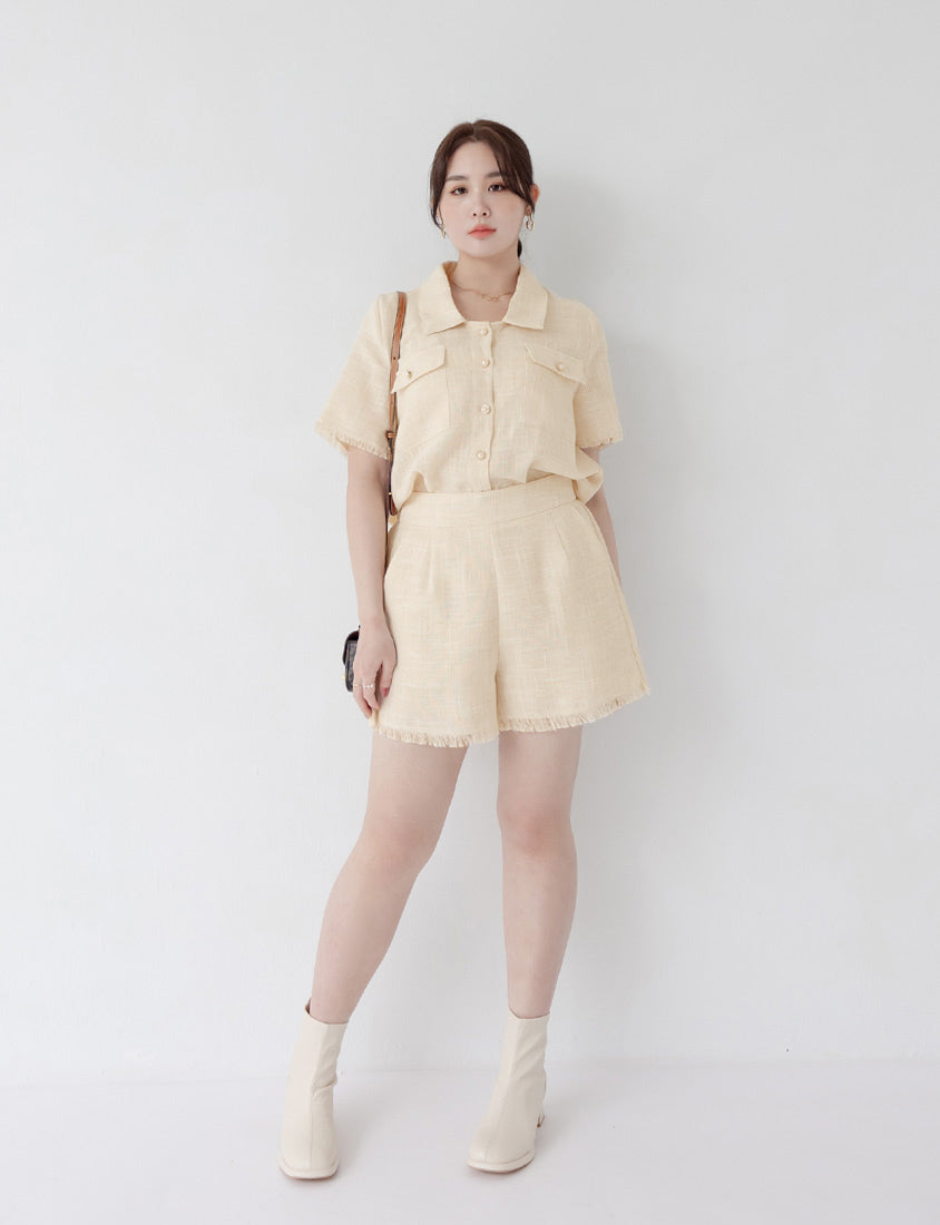 MISS. Tweed Fringe Trim Back Elastic Waist Plus Size Shorts