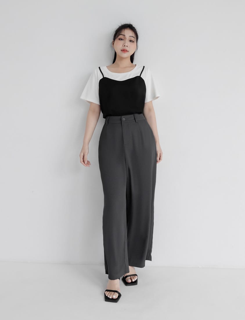 Sweetheart Neckline Twill Faux Two-Piece Plus Size Top