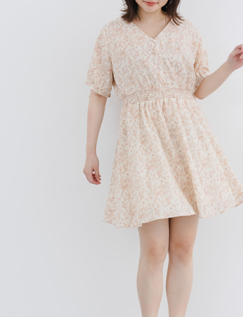 Heart Button Cuff Tie Plus Size Floral Mini Dress